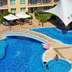 Pollo Resort, Summer Wind Apartamento
