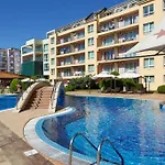 Pollo Resort, Summer Wind Apartamento *